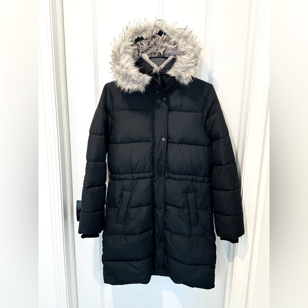 Hollister Women’s Faux Fur Hooded Puffer Winter Coat